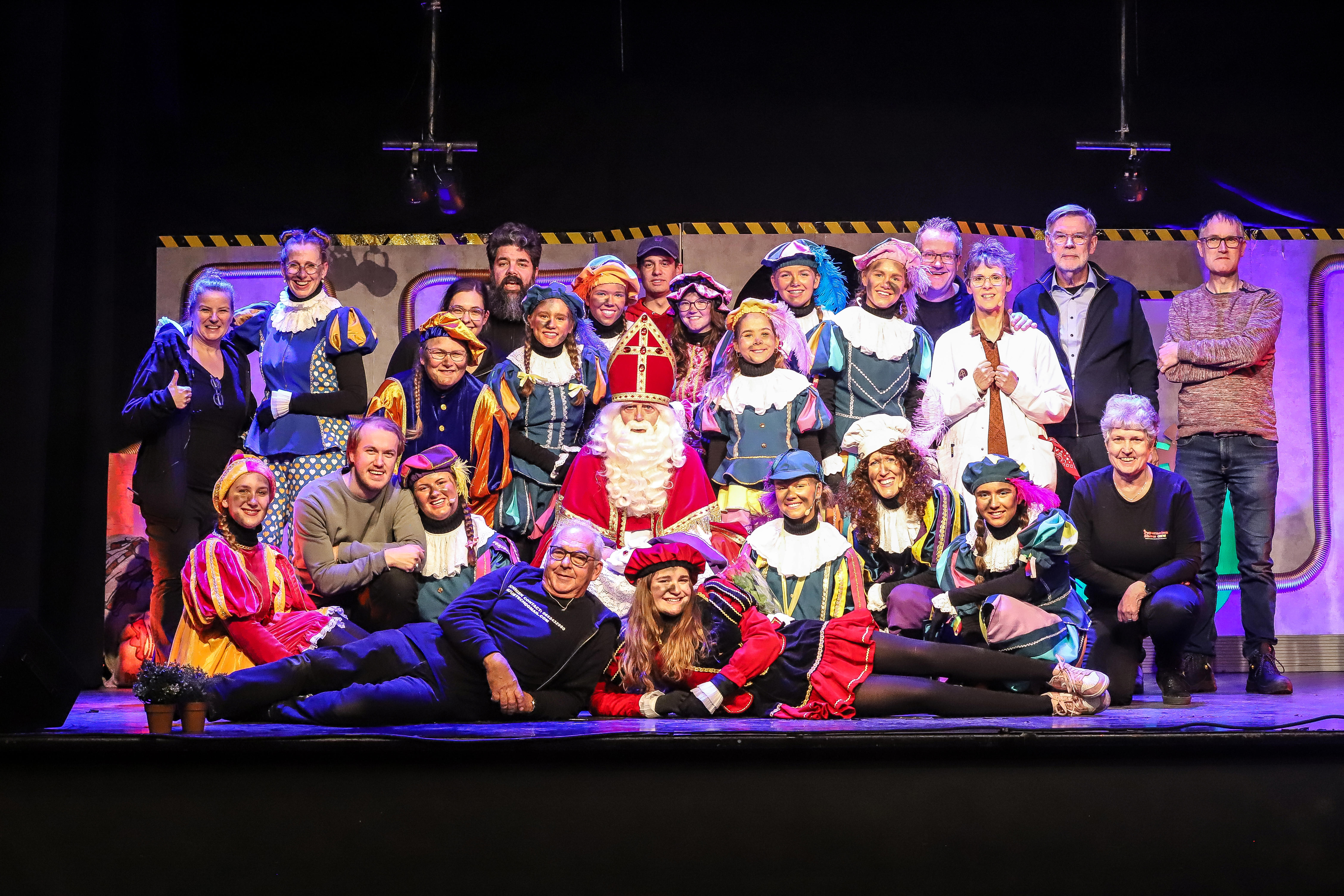 De cast en crew van de Pepernotenshow 2024