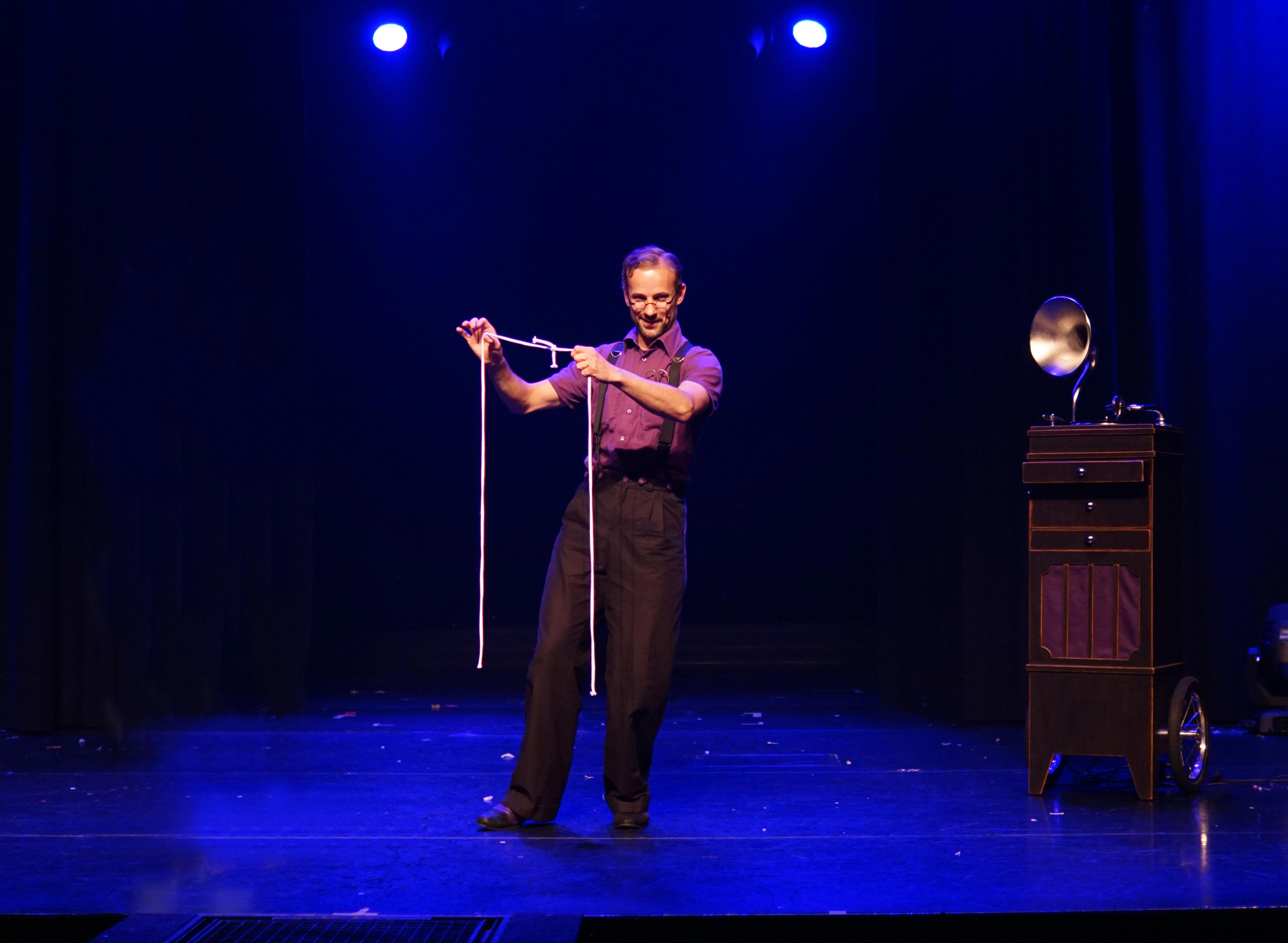 Prijswinnende theatervoorstelling Silent Magic