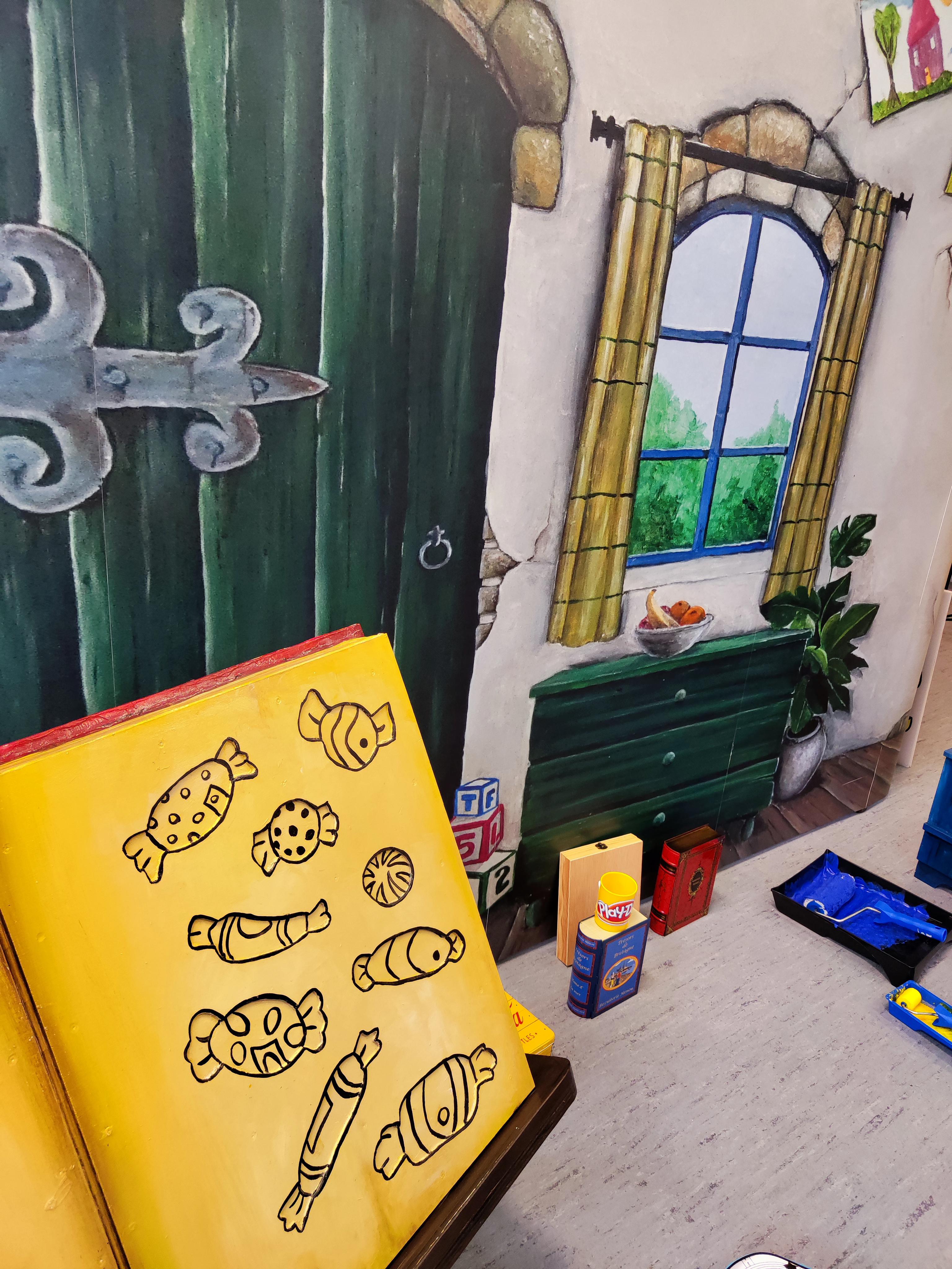 In dit schitterende decor wordt deze voorstelling gespeeld.