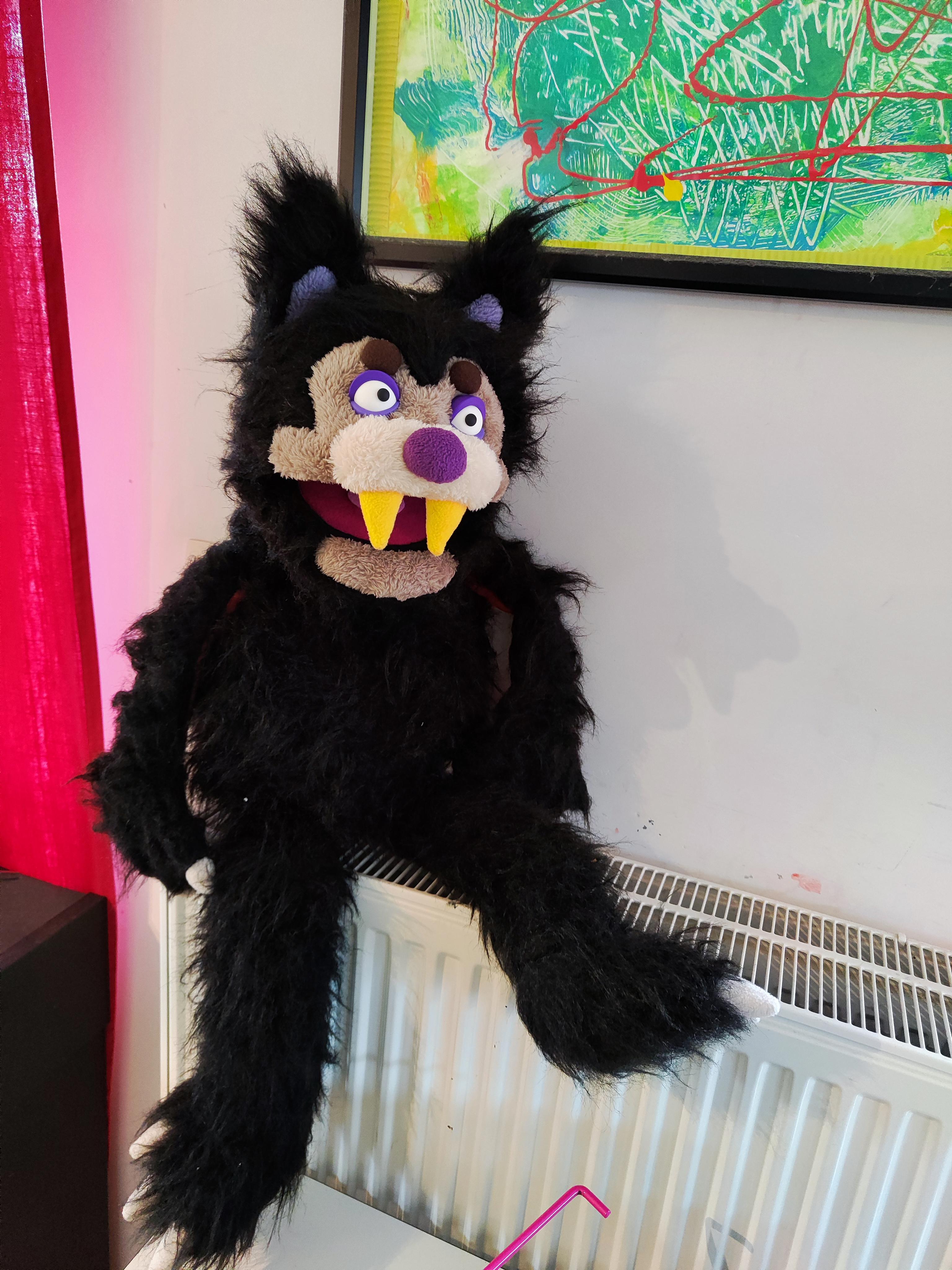 Deze wolf speelt een belangrijke rol in deze voorstelling.