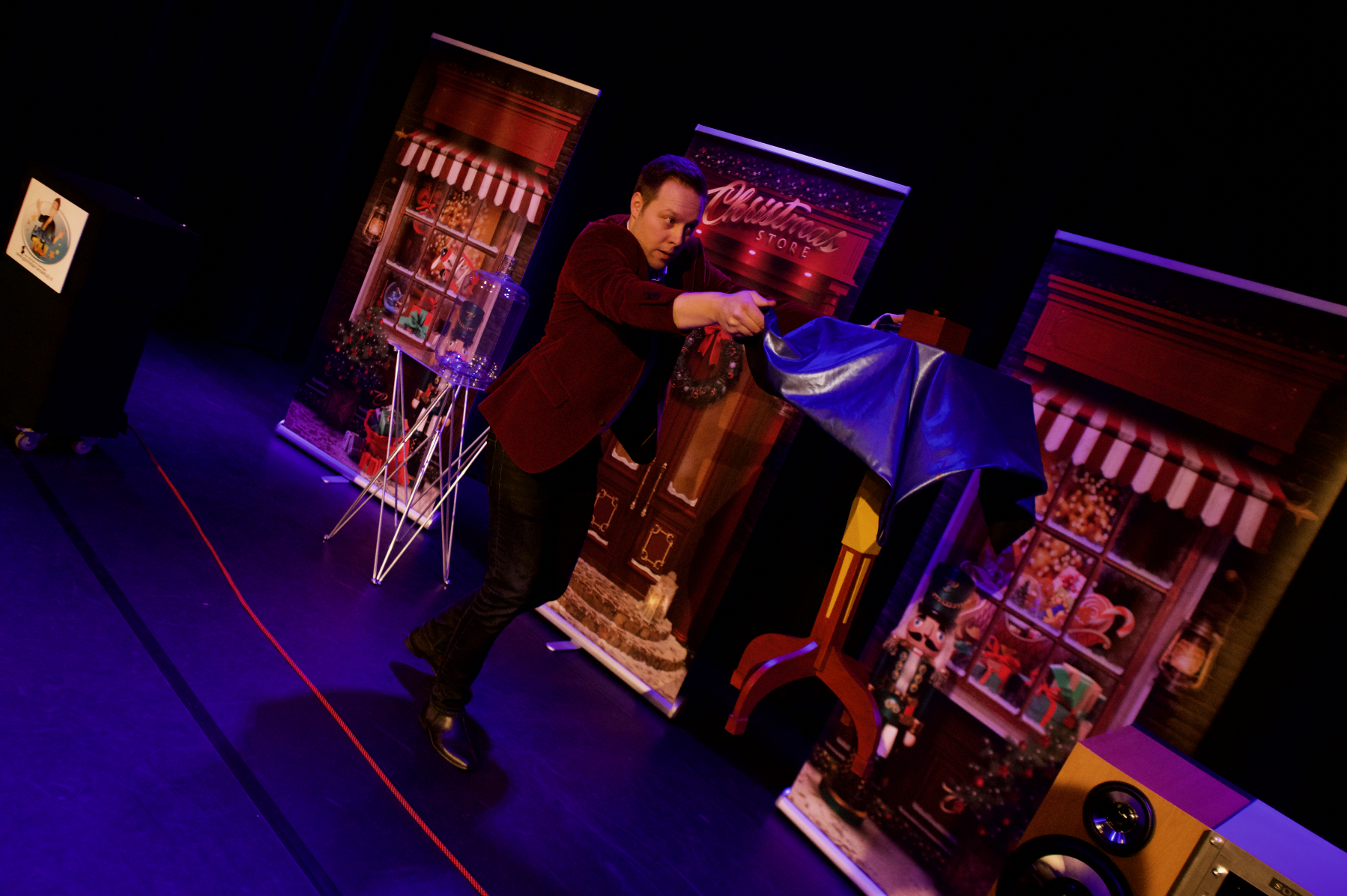 actiefoto uit Let it Snow: The Magicshow!