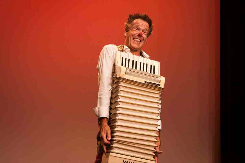 Tomaatje op je neus 2.jpg