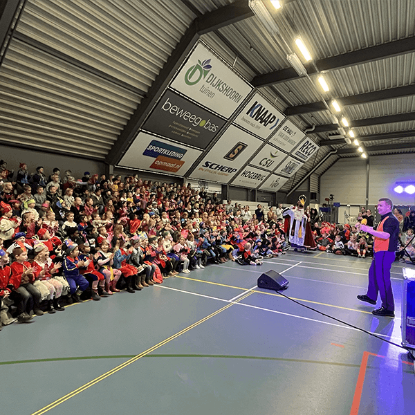 Sinterklaasshow op school