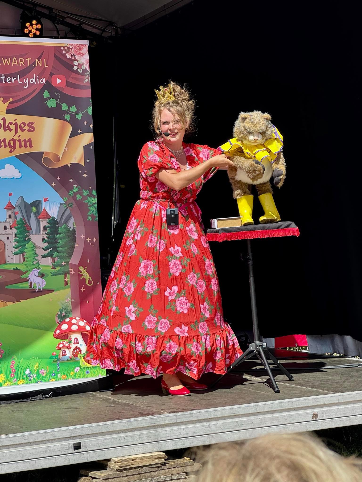 Sprookjesfiguren komen tot leven...